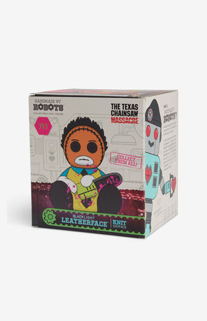 The Texas Chainsaw Massacre Blacklight Leatherface Collector Edition 393 Knit Series Vinyl Figure image number 7
