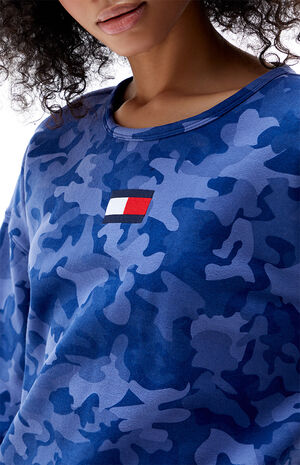 Fleece Cutout Back Sweatshirt image number 2