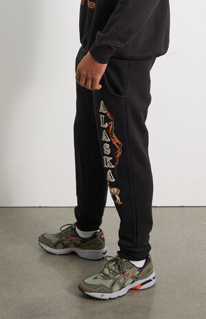 Alaska Sweatpants image number 3