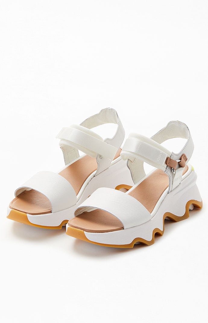 Y strap sandals top