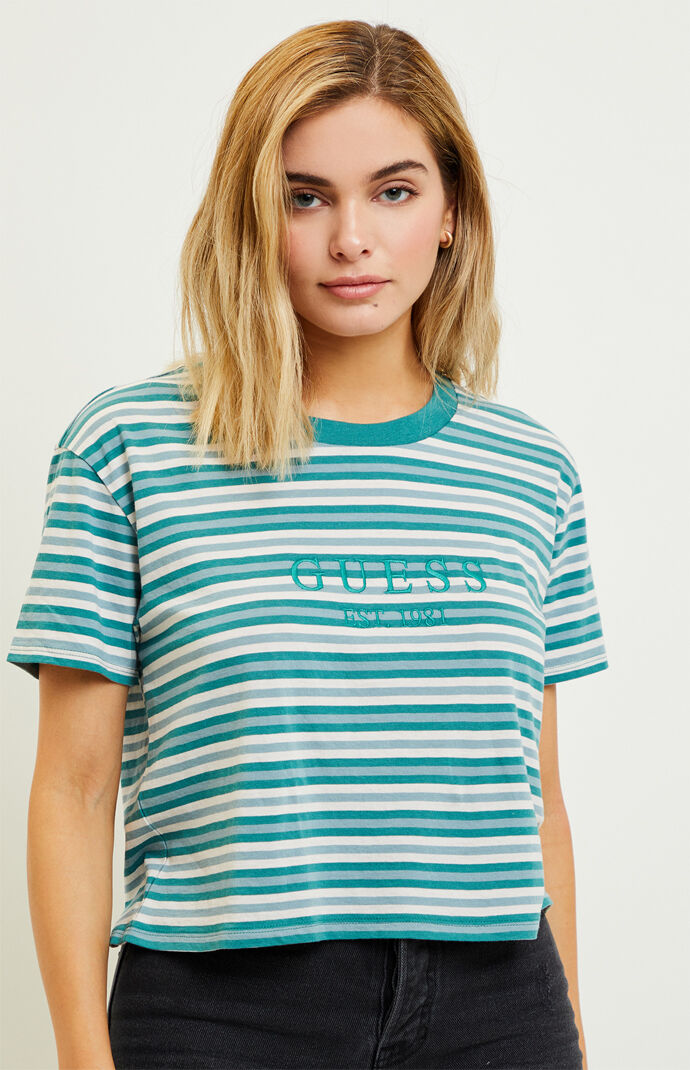 guess cropped t shirt