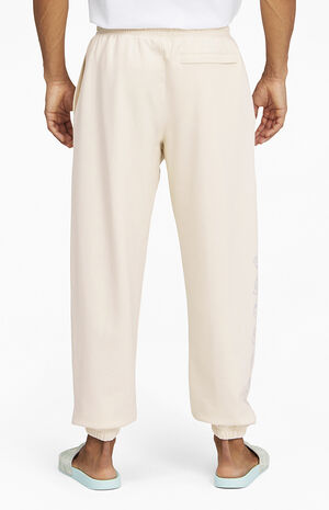 x Animal Crossing New Horizons Sweatpants x Animal Crossing New Horizons Sweatpants image number null