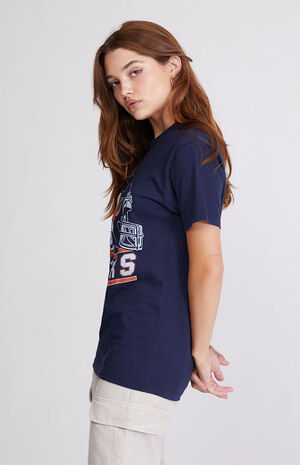 Bears NFL Mickey Mouse T-Shirt image number 3