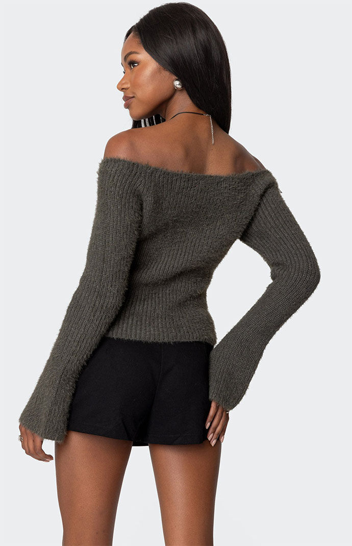 Edikted Keyhole Off Shoulder Ribbed Knit Top | PacSun
