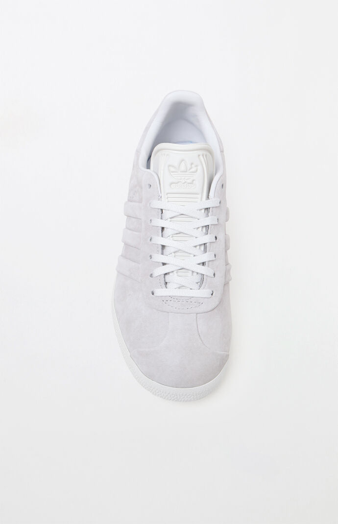 Women's Gray Gazelle Stitch And Turn Sneakers