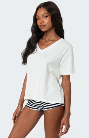 Loose Fit v Neck T-Shirt image number 3