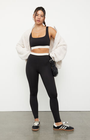 PAC WHISPER Active Black Whitney Scoop Sports Bra image number 4