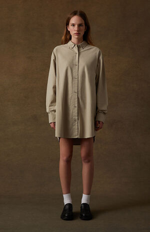 Women's Smoke Oxford Button Down Shirt image number 6