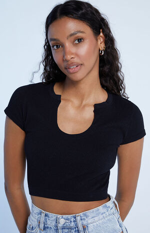 Seamless Notched T-Shirt image number 2