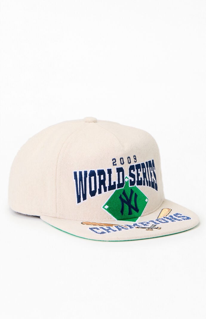 Mitchell & Ness NY Yankees 2009 World Series Champions Snapback Hat