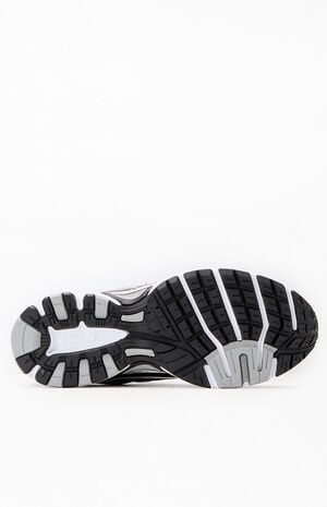 Women's Black & Silver Ride Millennium Sneakers image number 4