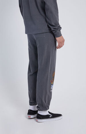 Bloom From Above Sweatpants image number 3