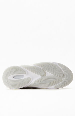 Women's White Ozelia Sneakers image number 4