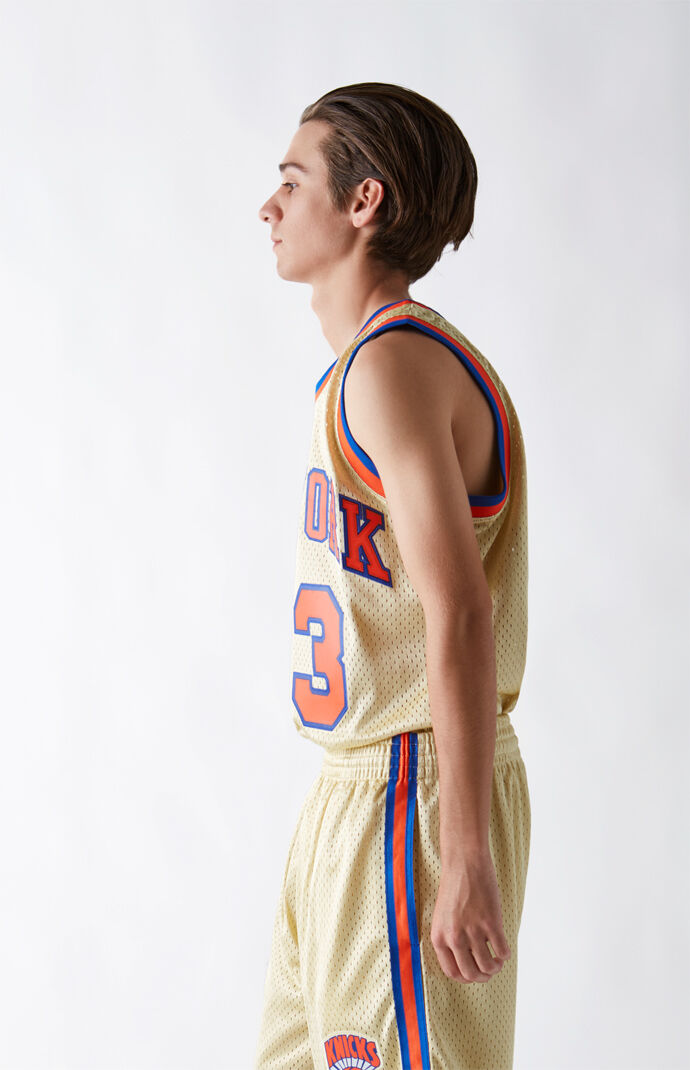 mitchell & ness patrick ewing new york knicks gold swingman