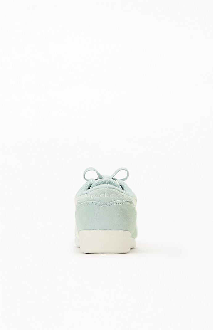 Reebok Women's Green Freestyle Lo Sneakers