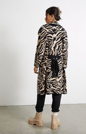 Intazia Coat image number 4