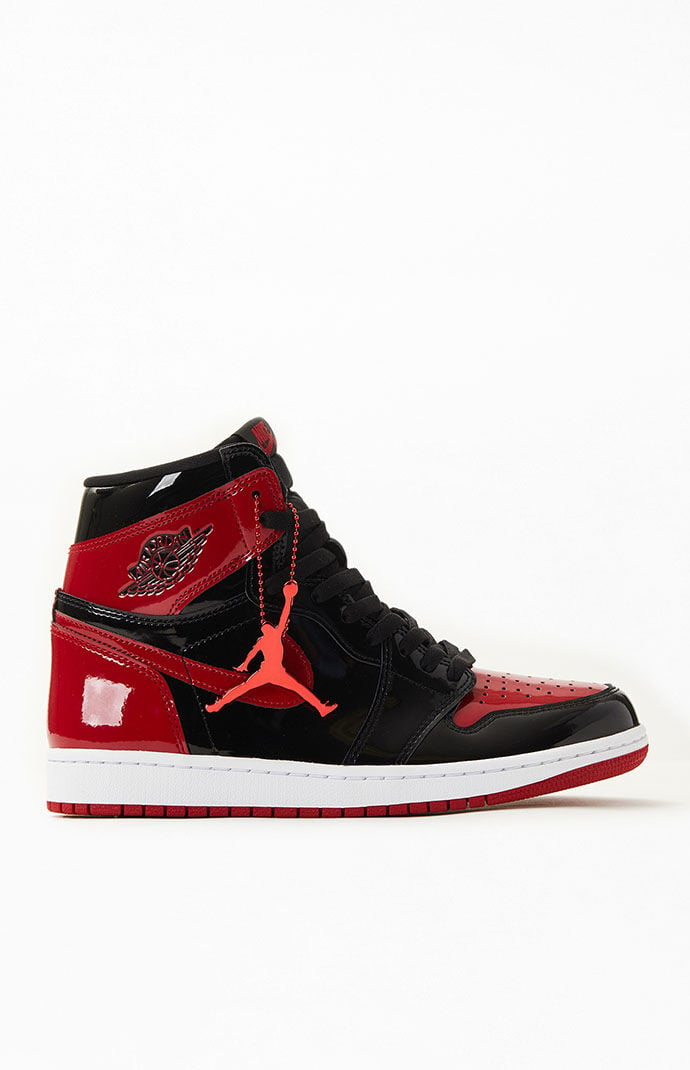 NIKE Air Jordan 1 Patent Bred 28