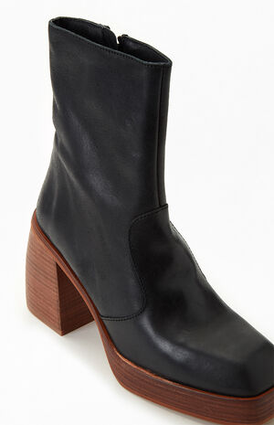 Women's Ruby Shine Platform Boots image number 6