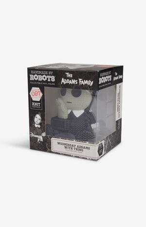The Addams Family Wednesday Addams With Thing 097 Knit Series Vinyl Figure image number 5