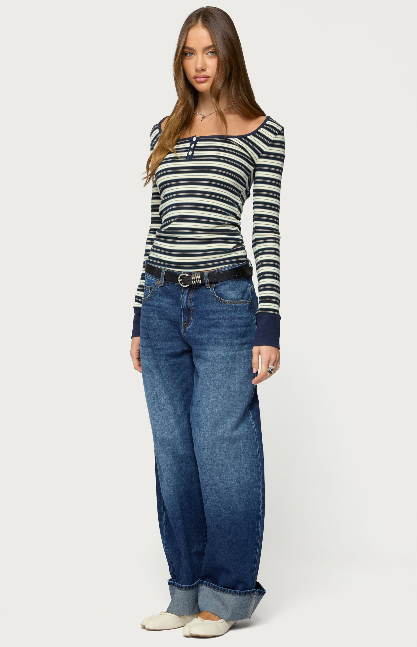 Edikted Kella Extra Oversized Low Rise Jeans