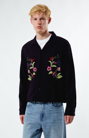 Graphic Cropped Camp Shirt image number 1