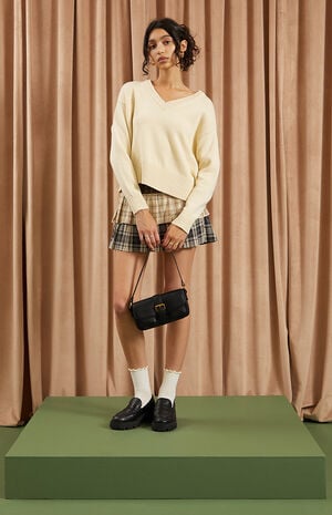 Eliza V-Neck Pullover Sweater
