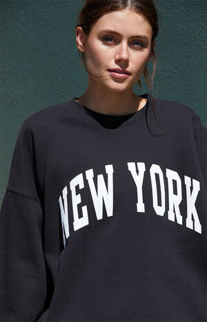Black New York Crew Neck Sweatshirt image number 2
