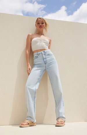 Eco Light Blue '90s Boyfriend Jeans image number 1