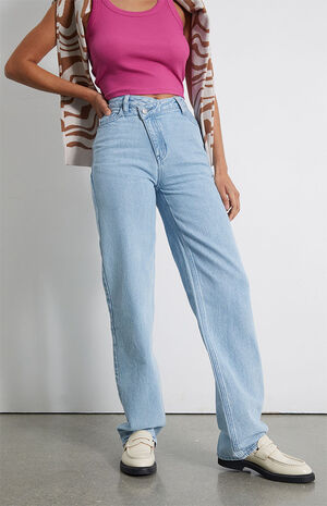 Eco Asymmetrical Waistband '90s Boyfriend Jeans image number 2