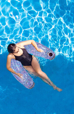 Inflatable Mermaid Collection Glitter Sun Chair image number 2