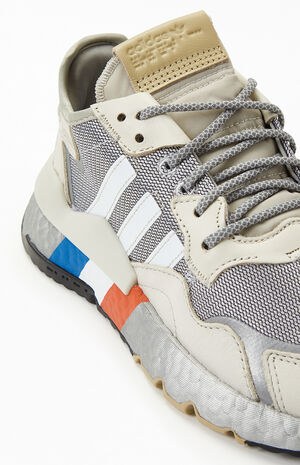 Silver Nite Jogger Shoes image number 6