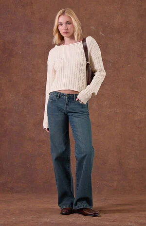 Zoe Low Rise Girlfriend Jeans Tinted Dark Blue image number 1