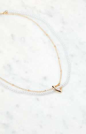 Gold Heart Pearl Necklace image number 2