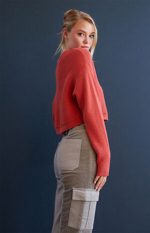 Cute Cropped Boxy Pullover Sweater image number 3