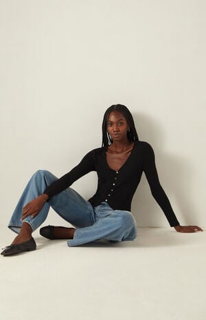 Shelby Button Up Split Hem Long Sleeve Top image number 1