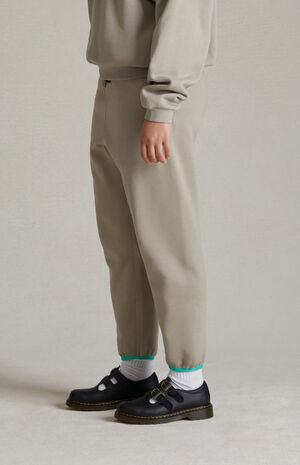 Kids Seal Sweatpants image number 4