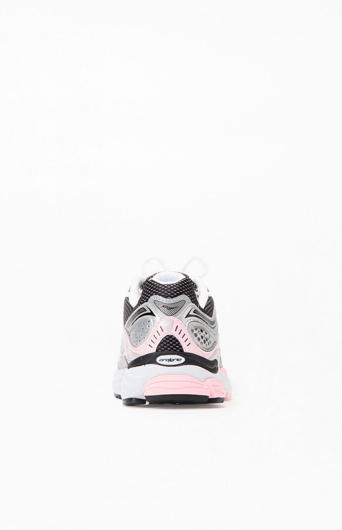 Saucony Silver Progrid Omni 9 Shoes