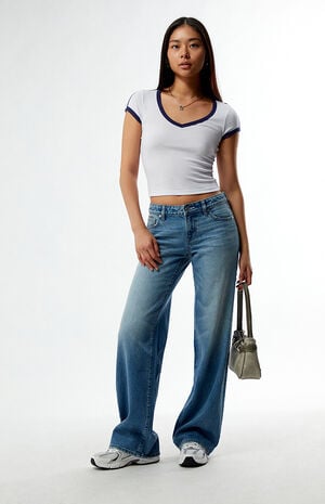 Zoe Low Rise Girlfriend Jeans Medium Blue image number 1