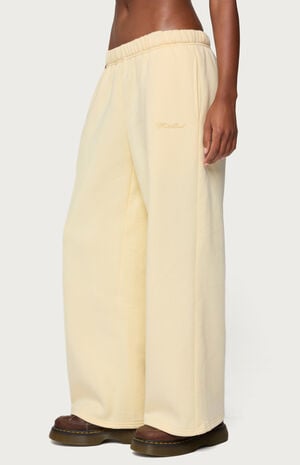 Basic Girl Wide Leg Edikted Sweatpants image number 2