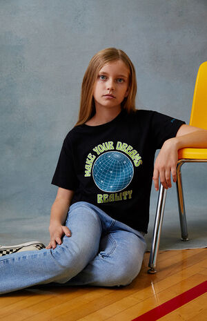 Make Your Dreams Reality T-Shirt image number 1