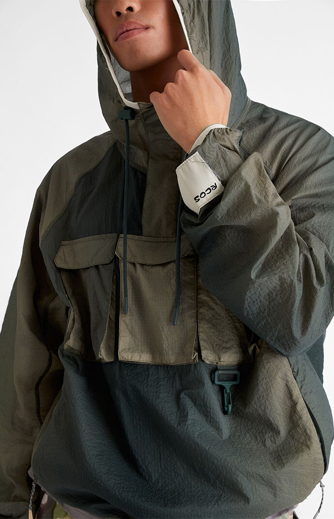 RC Outdoor Supply Packable Nylon Anorak in Green Size S