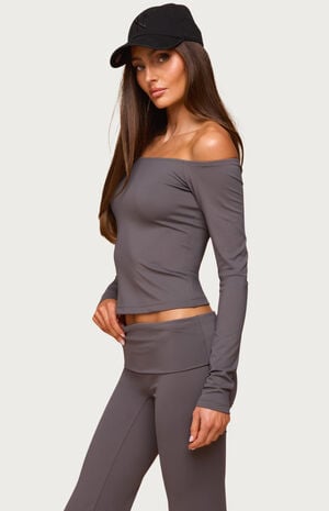 Tezia Off Shoulder Long Sleeve Top image number 2