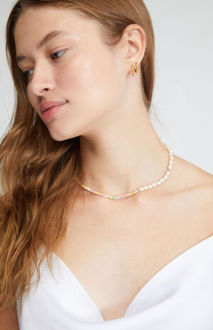 Pastel Beaded Pearl Choker Necklace image number 1