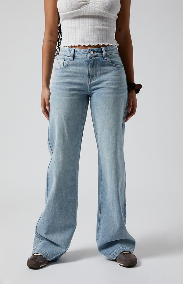 Casey Low Rise Baggy Jeans Bow Embroidery Light Indigo