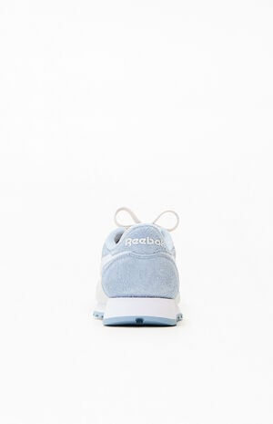 Women's Blue Classic Suede Sneakers image number 3