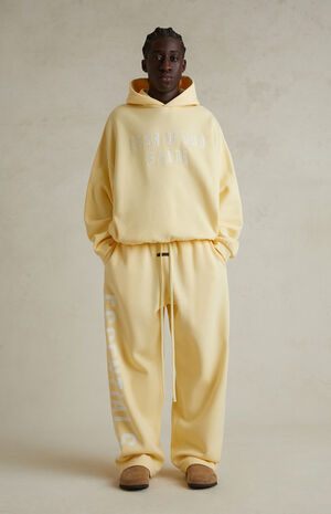 Garden Yellow '90s Fit Fleece Hoodie image number 6