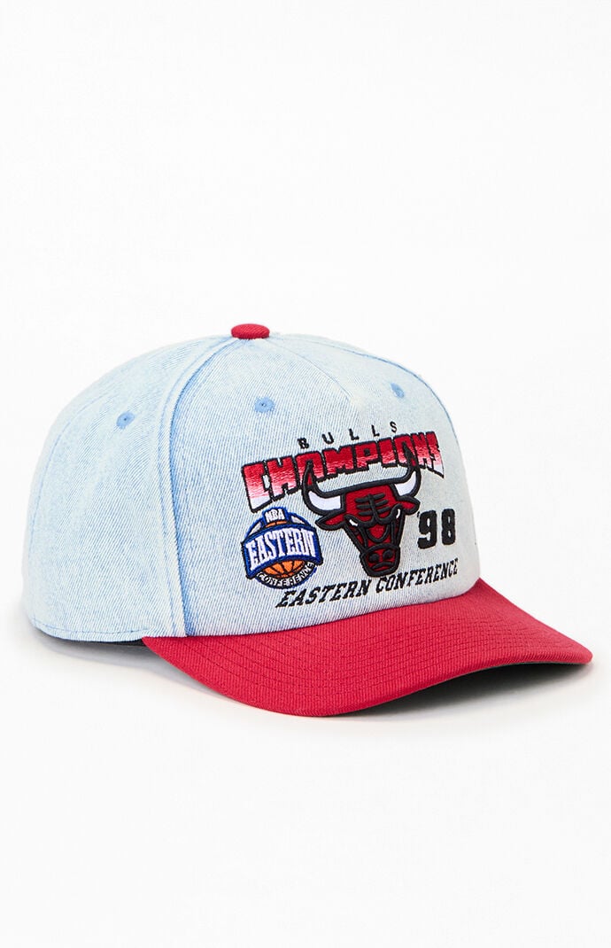 Mitchell & Ness NBA Chicago Bulls Champions Deadstock Jean Snapback Hat
