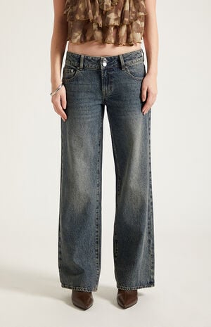 Zoe Low Rise Girlfriend Jeans Dark Blue image number 2