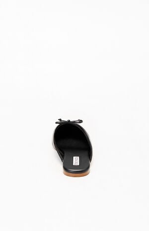 Women's Black Cutesy Ballet Flats image number 3