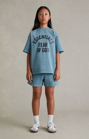 Kids Faded Coastal Campus &rsquo;90s Short Sleeve T-Shirt image number 6